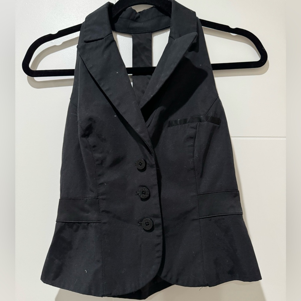 used black top , good condition!!